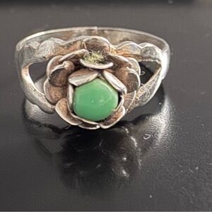 Vintage Mexican Sterling Chrysoprase Flower Ring – Eagle Mark – Artisan